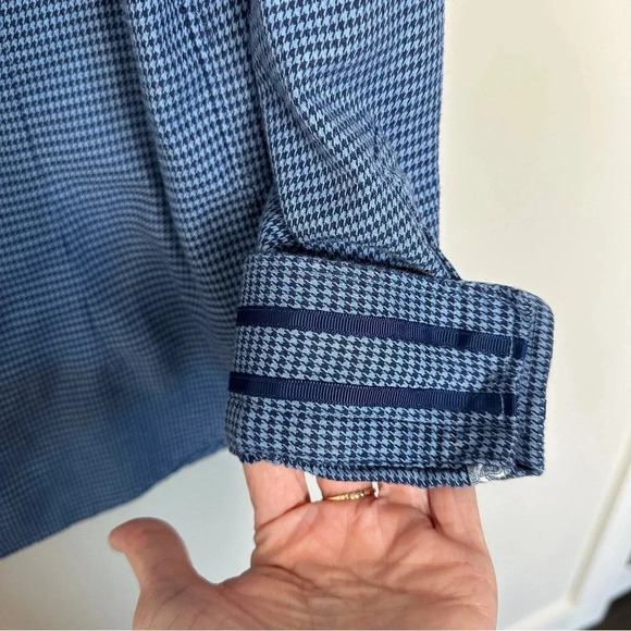 Robert Graham Size Medium Tailored Fit Flip‎ Cuff Long Sleeve Blue Plaid Classic - Picture 12 of 12